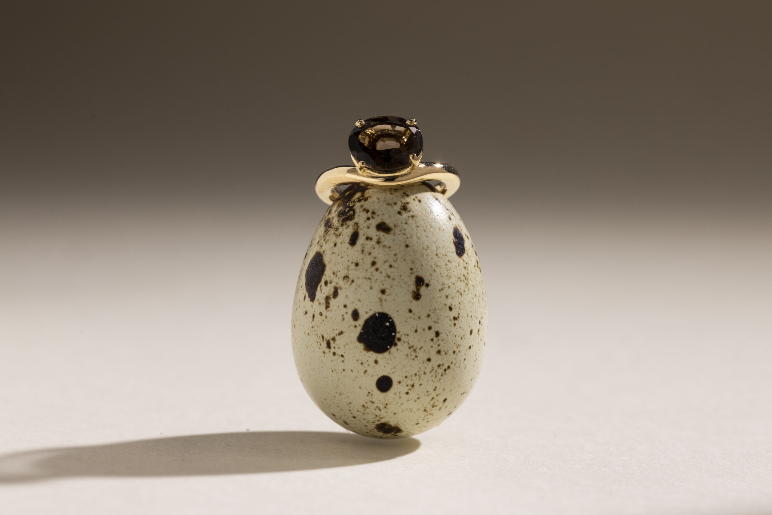 Anel Sylvie com Quartzo Fumê - Imagem 3