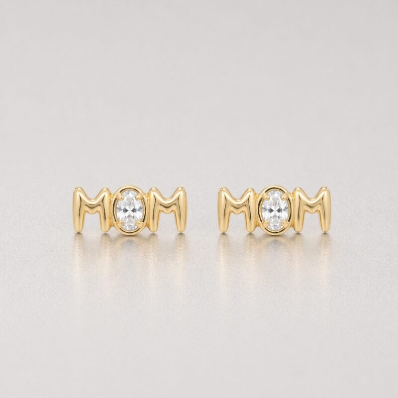 Brinco stud MOM
